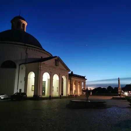 Casa Con Soppalco Ad * Ariccia